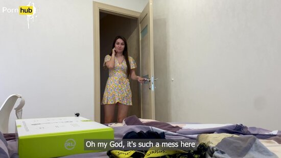 Stepmom got stuck under the bed while cleaning and seduced her stepson into hot sex with her juicy ass.