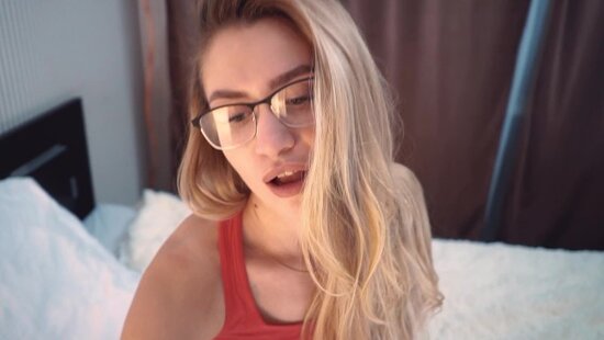 The blonde in glasses lost her desire to her stepbrother and now eagerly sucks his hot cock.
