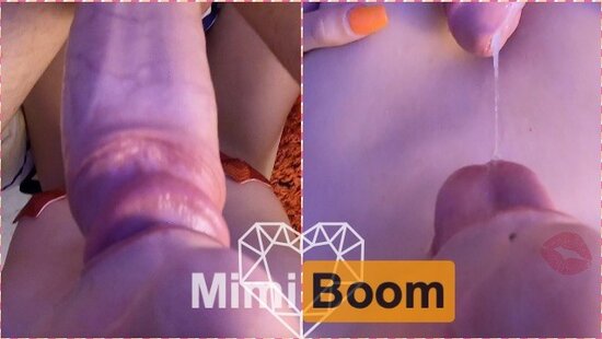 The obedient stepdaughter opened her mouth wider to treat her beloved stepfather to a hot blowjob.